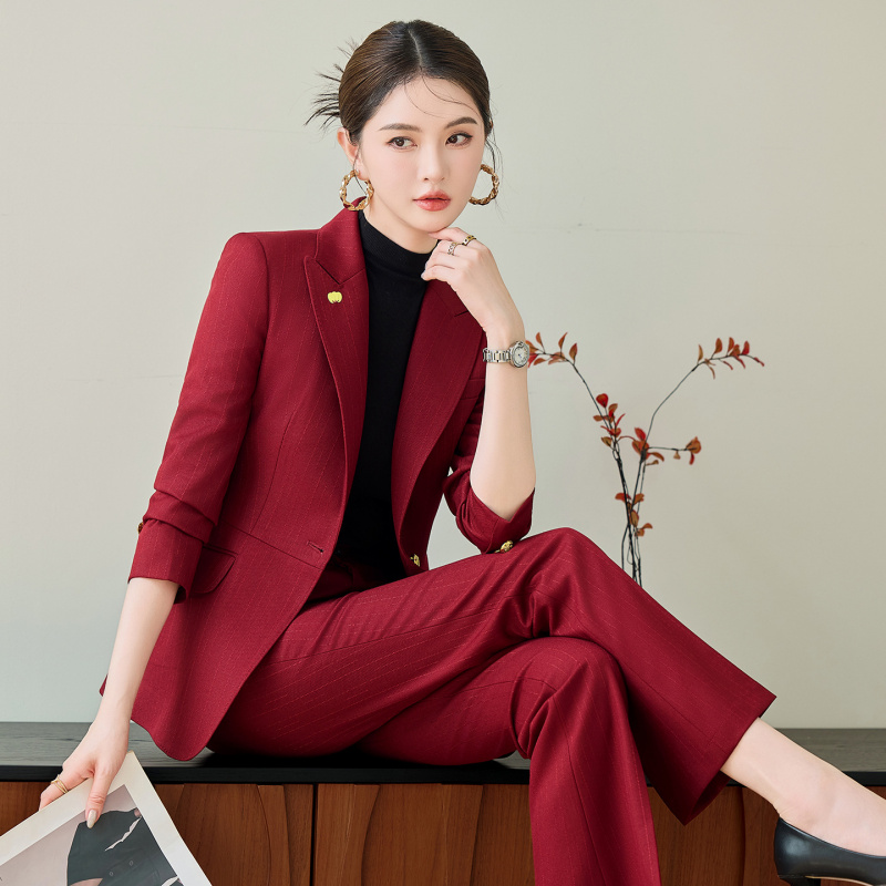 Ensemble de costume rouge pour - Women'S Red Formal Wear avis et prix